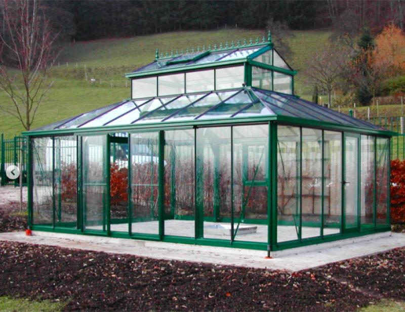 Cathedral greenhouse