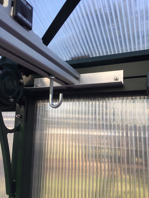 80/20 aluminum t-slot system in greenhouse