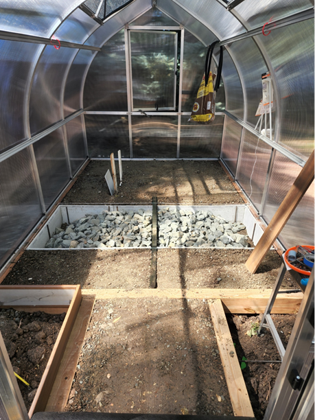 photo three RIGA IVS greenhouse with solar customizations