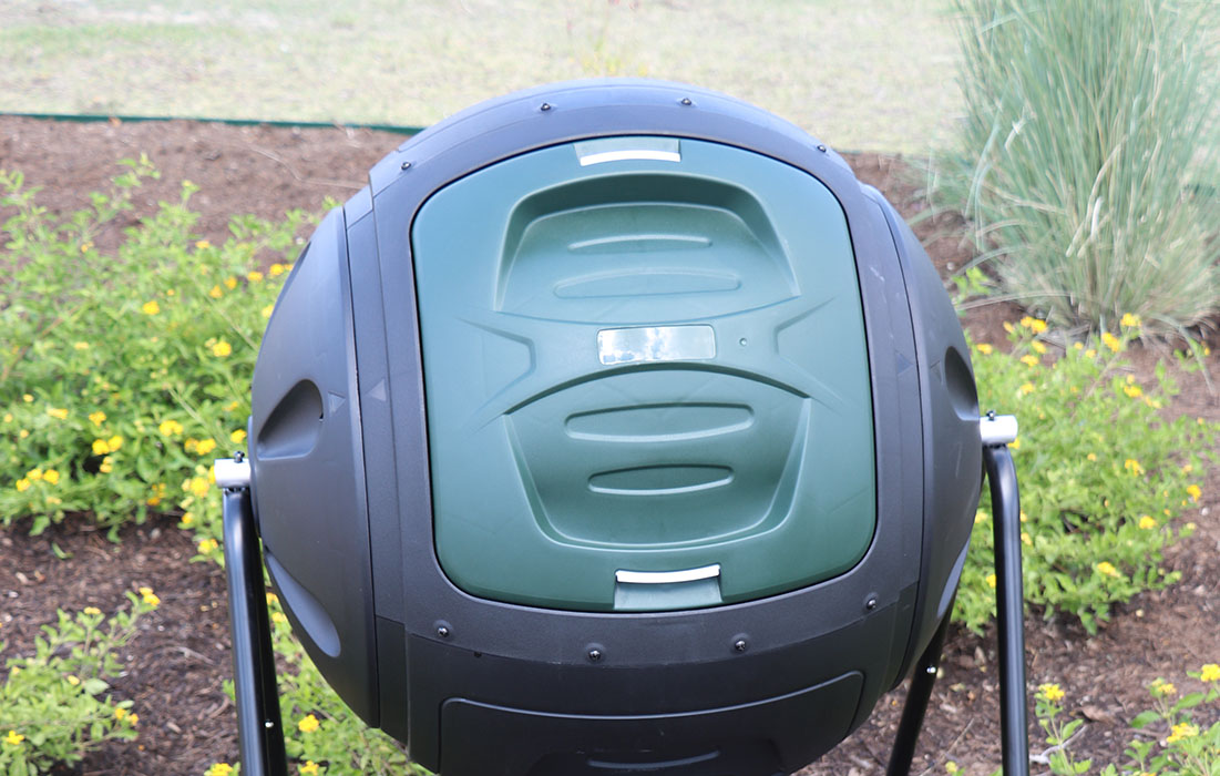 ms tumbles round composter