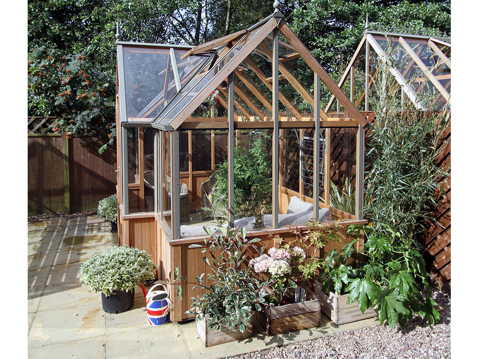 Durham Cedar Greenhouse