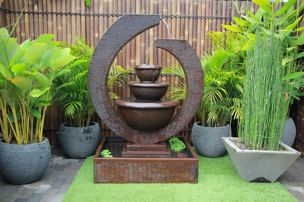 eclipse fountain