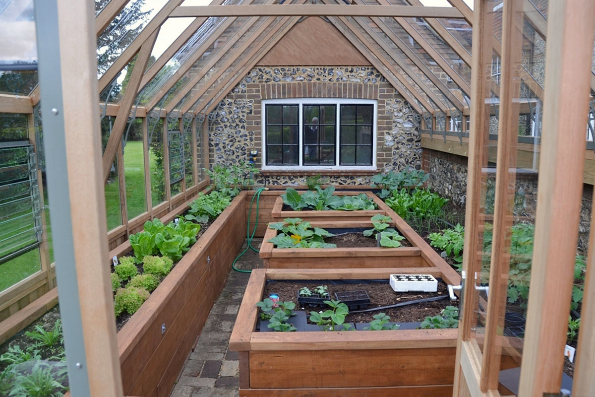 Westminster cedar greenhouse by Alton