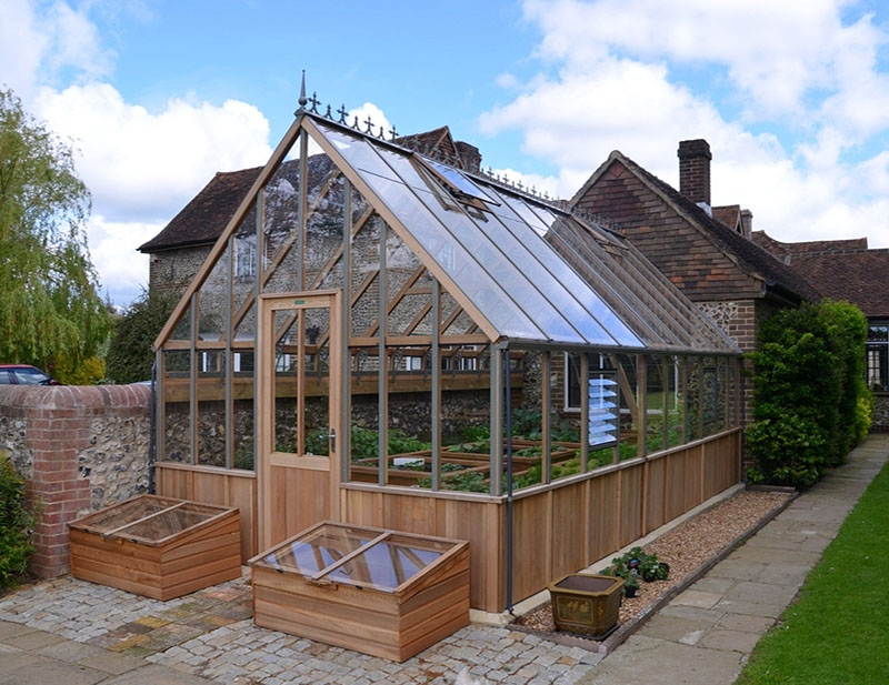 Westminster cedar greenhouse by Alton