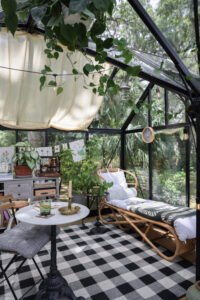 garden room escape